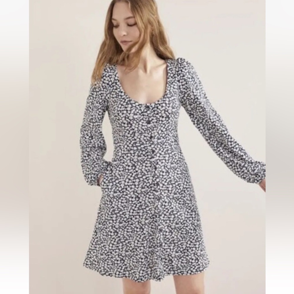 Boden Dress a line Size 6 Floral Navy White